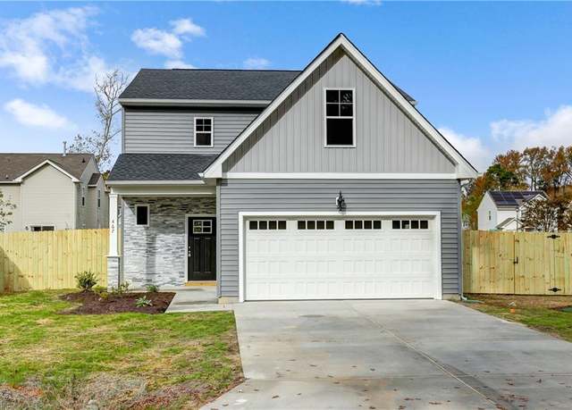 Property at 729 Willow Dr, Newport News, VA 23605, 3 beds, 2.5 baths