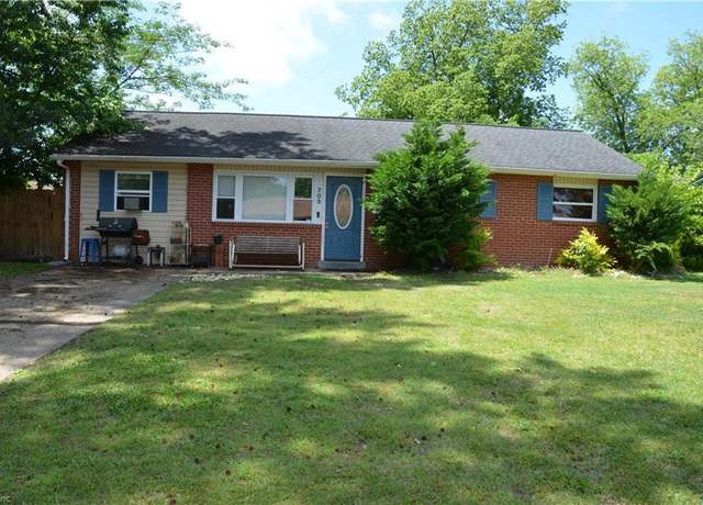 Property at 703 Houston Ave, Hampton, VA 23669, 4 beds, 2 baths