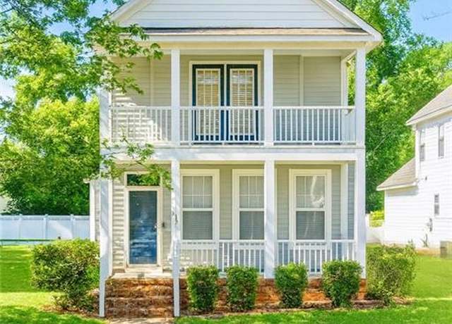 Property at 247 W Gilbert St, Hampton, VA 23669, 4 beds, 2.5 baths