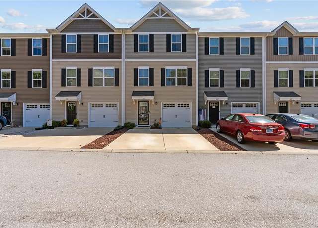 Property at 603 Lakewood Cv, Smithfield, VA 23430, 3 beds, 2.5 baths