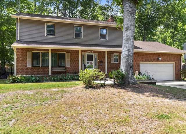 Property at 903 Etna Dr, Newport News, VA 23608, 4 beds, 2.5 baths
