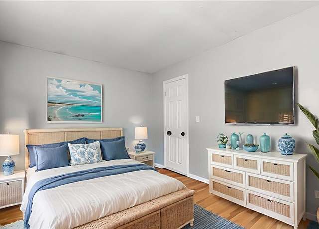 Property at 1634 E Ocean View Ave Unit 2E, Norfolk, VA 23503, 2 beds, 2 baths