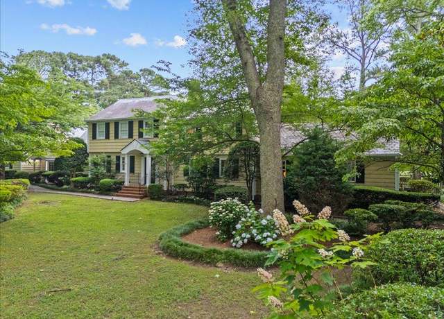 Property at 537 Cavalier Dr, Virginia Beach, VA 23451, 5 beds, 5.5 baths