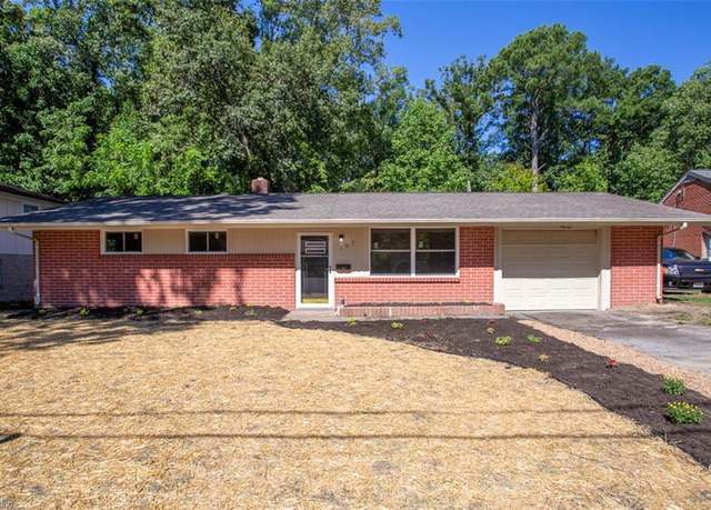 Property at 107 Hermitage Rd, Newport News, VA 23606, 3 beds, 2 baths