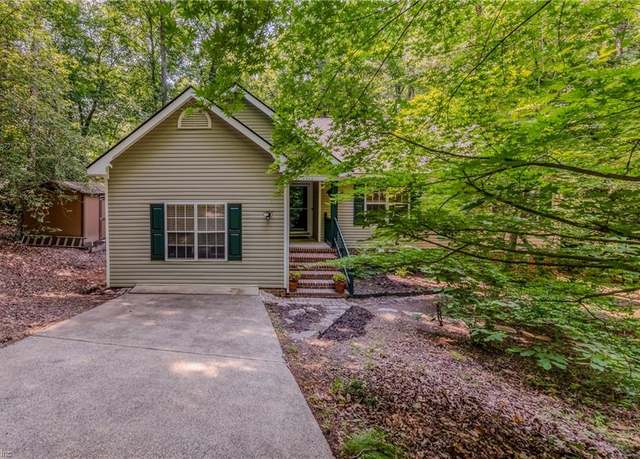 Property at 4503 Francis Chapman N, Williamsburg, VA 23185, 3 beds, 2 baths