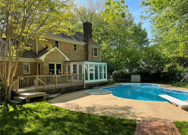 Property at 4713 Jolliff Woods Dr, Chesapeake, VA 23321, 4 beds, 2.5 baths
