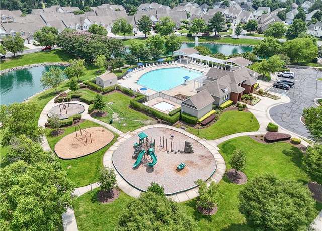 Property at 966 Hunley Dr, Virginia Beach, VA 23462, 3 beds, 2.5 baths