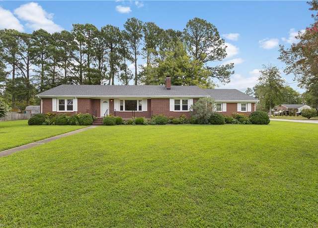 Property at 300 Red Point Dr, Smithfield, VA 23430, 3 beds, 1.5 baths