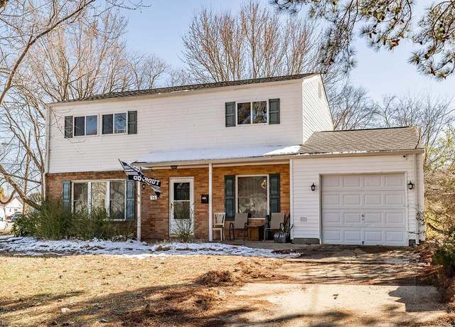 Property at 56 Banister Dr, Hampton, VA 23666, 4 beds, 2.5 baths
