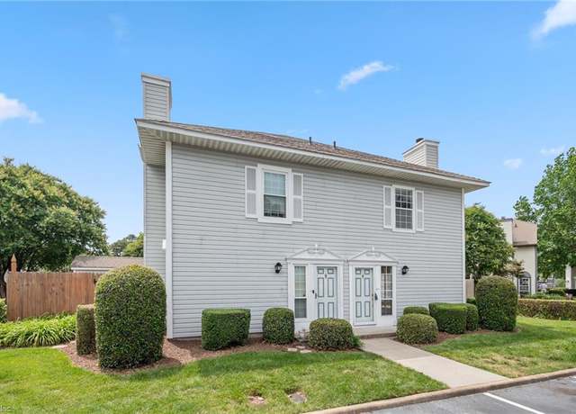Property at 5205 Daphne Ct, Virginia Beach, VA 23464, 2 beds, 2.5 baths