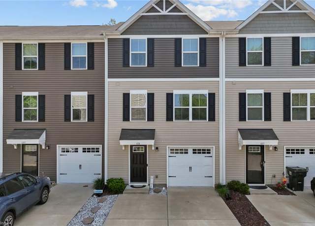 Property at 604 Lakeview Cv, Smithfield, VA 23430, 3 beds, 2.5 baths