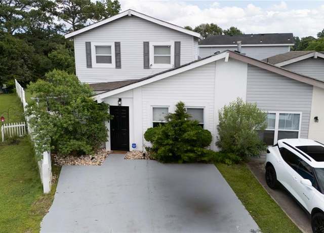 Property at 984 Barrington Ct, Virginia Beach, VA 23452, 4 beds, 2.5 baths