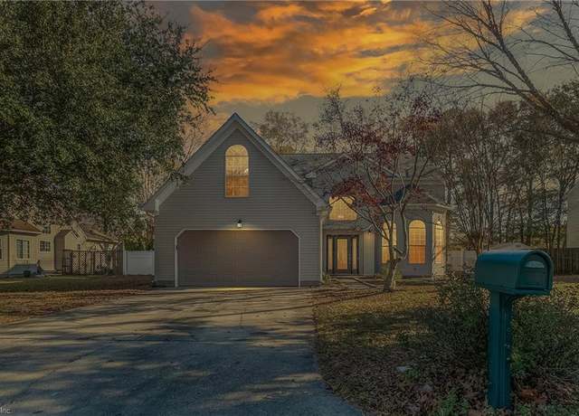 Property at 1751 Emerald Sea Dr, Chesapeake, VA 23323, 5 beds, 2.5 baths