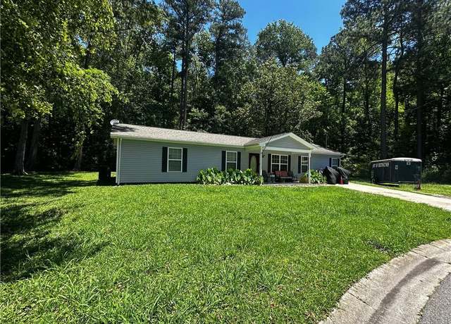 Property at 5658 Nathaniel St, Suffolk, VA 23435, 4 beds, 2 baths