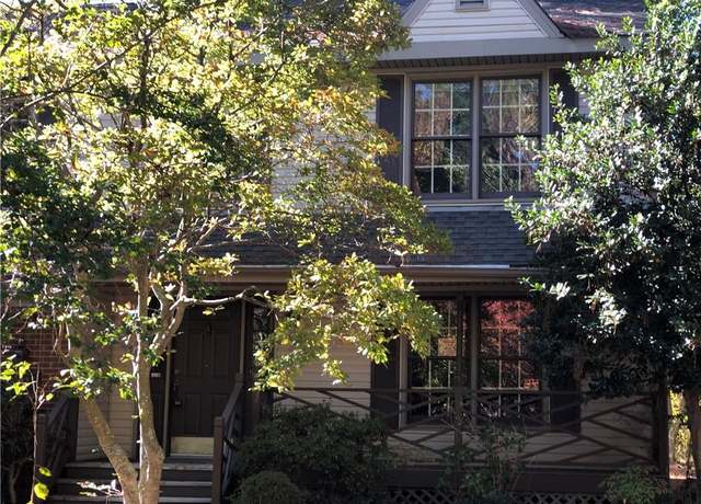 Property at 2221 Sussex Pl, Newport News, VA 23602, 4 beds, 2.5 baths