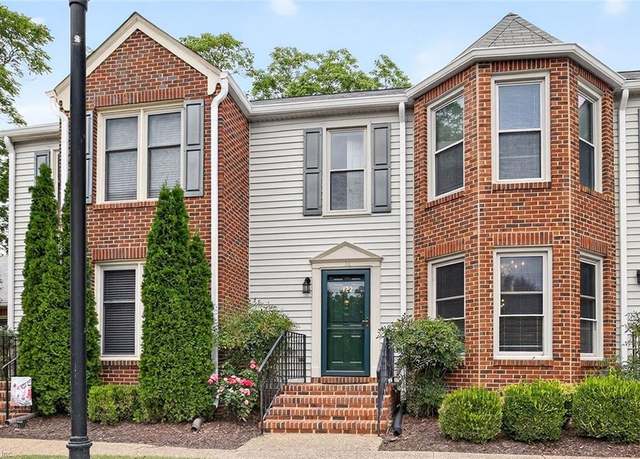 Property at 122 River Point Dr, Suffolk, VA 23434, 3 beds, 2.5 baths