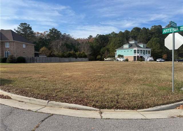 Property at 1012 Artesia Way, Virginia Beach, VA 23456