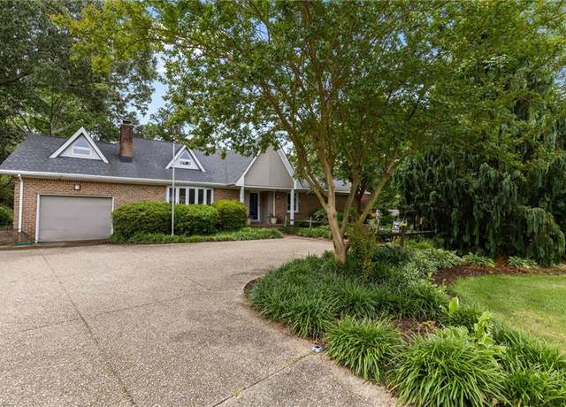Property at 5409 Challedon Dr, Virginia Beach, VA 23462, 5 beds, 3 baths