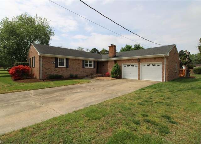 Property at 925 W Goodview Dr, Virginia Beach, VA 23464, 3 beds, 2.5 baths