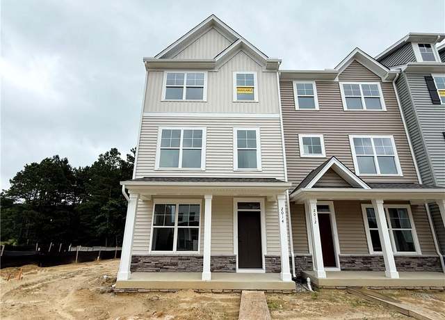 Property at 2014 Stanford Ln, Newport News, VA 23608, 3 beds, 2.5 baths