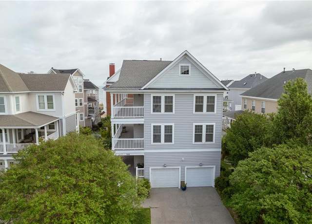Property at 310 Pinewell Dr, Norfolk, VA 23503, 4 beds, 3.5 baths