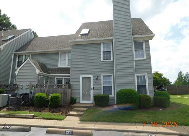 Property at 5288 Lake Victoria Arch Arch, Virginia Beach, VA 23464, 2 beds, 2 baths