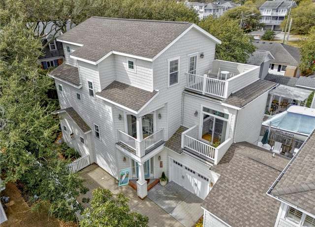 Property at 112 78th St Unit B, Virginia Beach, VA 23451, 4 beds, 3.5 baths