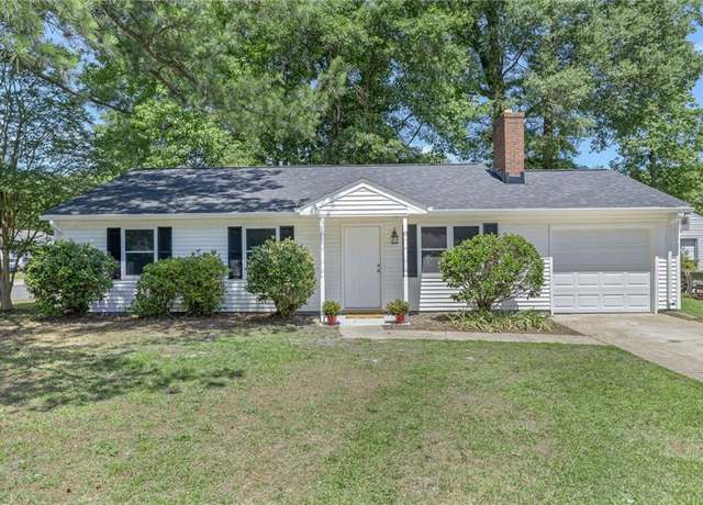 Property at 1200 Glendale Ave, Chesapeake, VA 23323, 3 beds, 2 baths