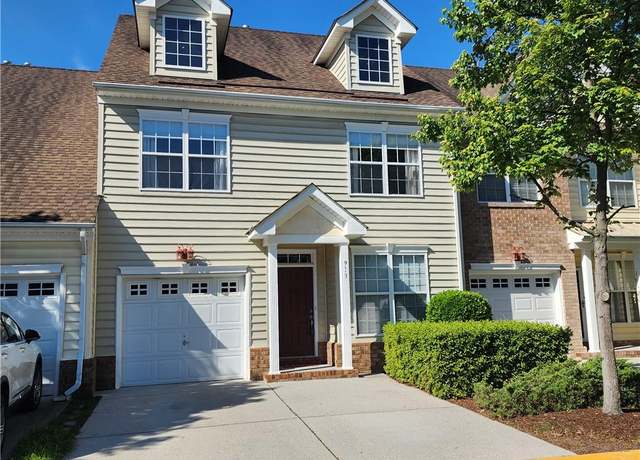 Property at 913 Beaumeade Ct, Virginia Beach, VA 23462, 3 beds, 2.5 baths