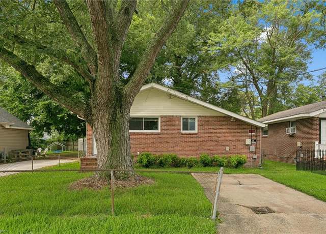 Property at 41 W Virginia Ave, Hampton, VA 23663, 3 beds, 1 bath