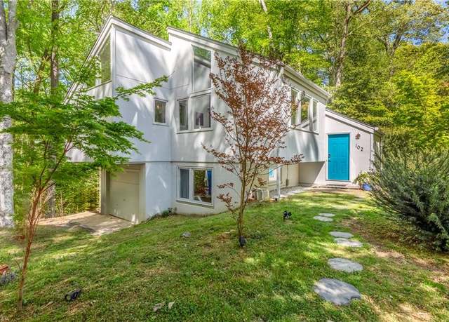 Property at 102 Cedar Ct, Williamsburg, VA 23185, 4 beds, 2 baths