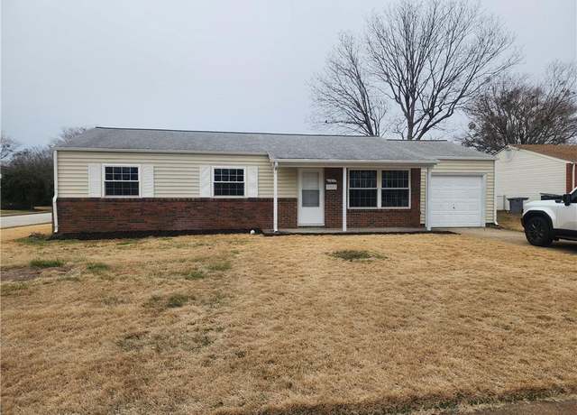 Property at 1 Maume Cir, Hampton, VA 23666, 3 beds, 1 bath