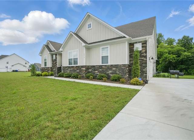 Property at 4315 Edgewater Ln, Suffolk, VA 23435, 3 beds, 3 baths