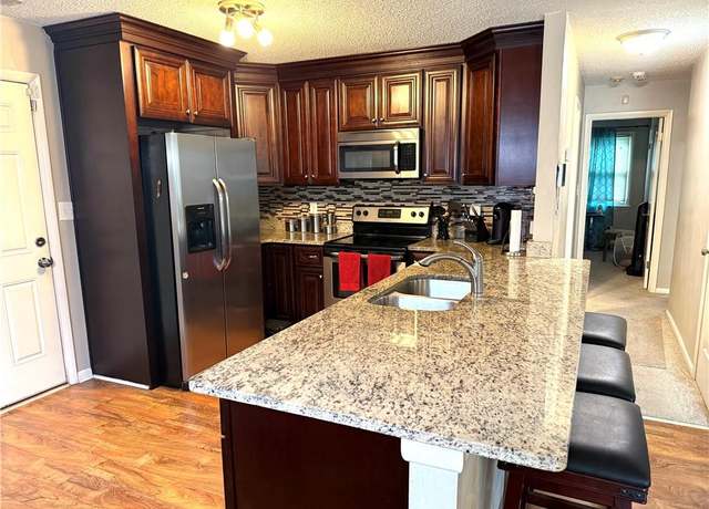 Property at 4860 Kennebeck Ave, Norfolk, VA 23513, 3 beds, 2 baths