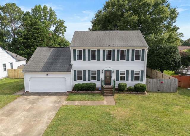 Property at 813 Kemp Meadow Dr, Chesapeake, VA 23320, 4 beds, 2.5 baths