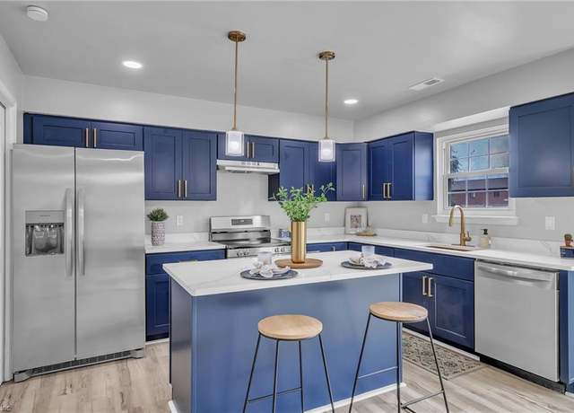 Property at 483 Hill Meadow Dr, Virginia Beach, VA 23454, 3 beds, 1.5 baths