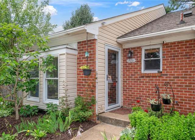 Property at 701 Glenshire Dr, Virginia Beach, VA 23462, 2 beds, 1 bath