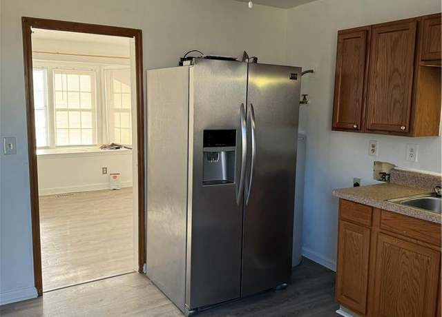Property at 1041 Tifton St, Norfolk, VA 23513, 2 beds, 1 bath