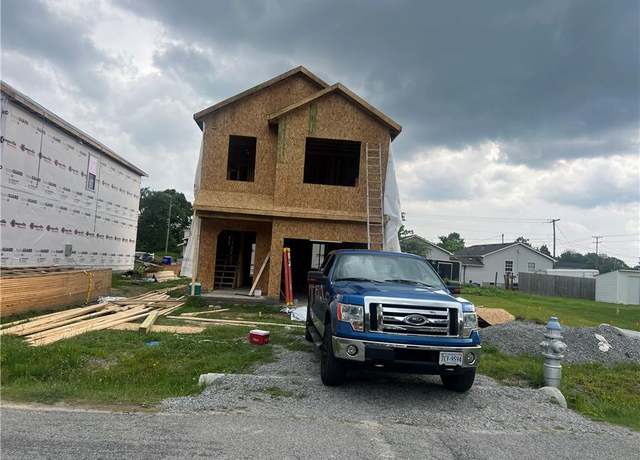 Property at 420 Webb St, Suffolk, VA 23434, 3 beds, 2.5 baths