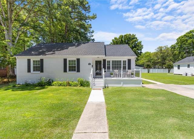 Property at 28 Greenwood Rd, Newport News, VA 23601, 3 beds, 2 baths