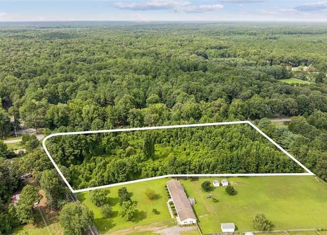 Property at 3378 Enos Rd, Gloucester, VA 23061
