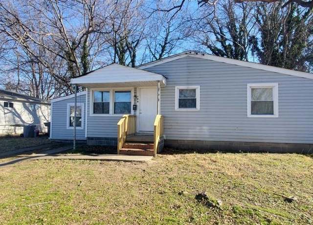 Property at 126 Ransone St, Hampton, VA 23669, 4 beds, 1.5 baths