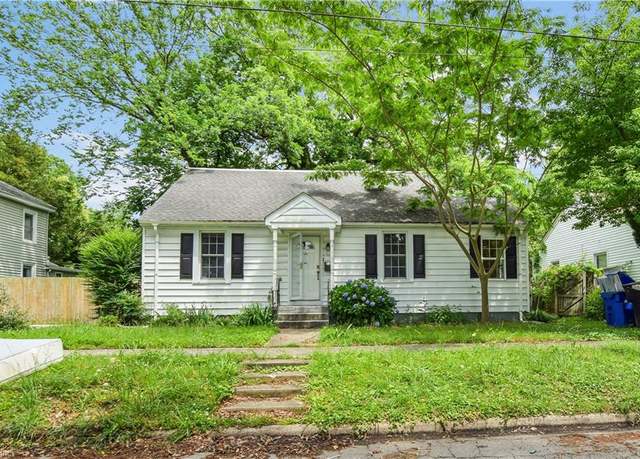 Property at 715 Vermont Ave, Portsmouth, VA 23707, 4 beds, 2 baths
