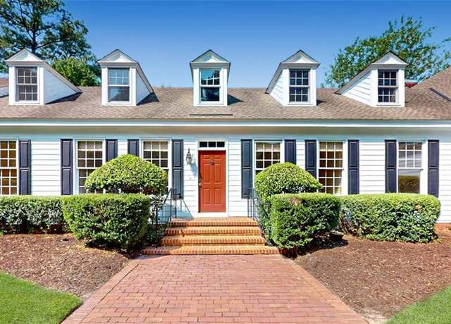 Property at 105 Dogleg Dr, Williamsburg, VA 23188, 2 beds, 2 baths