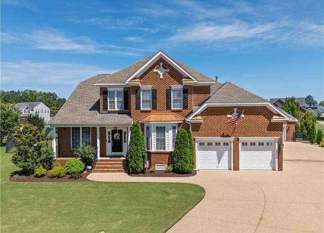Property at 1304 Telfon Cir, Chesapeake, VA 23320, 4 beds, 2.5 baths