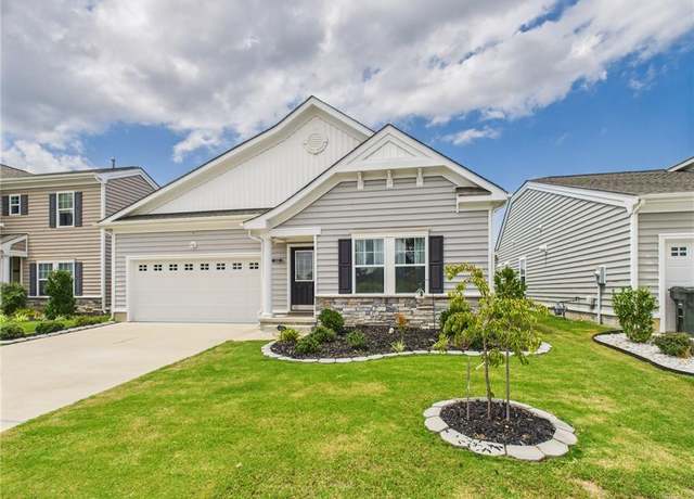Property at 129 Norfleet Ln, Suffolk, VA 23434, 3 beds, 2 baths