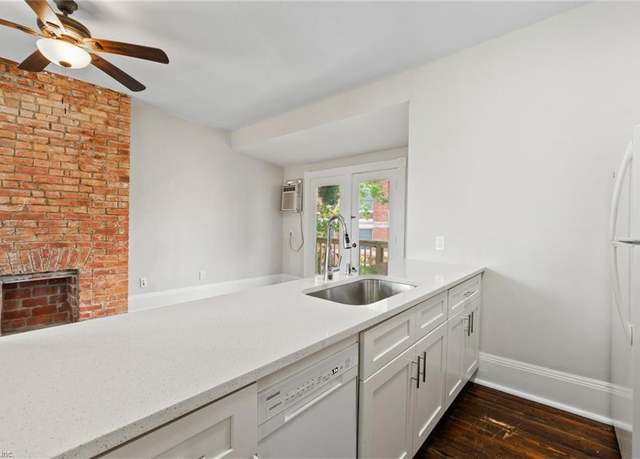 Property at 407 Warren Cres #4, Norfolk, VA 23507, 1 bed, 1 bath