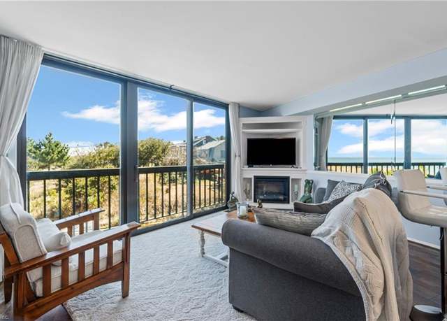 Property at 1222 E Ocean View Ave #203, Norfolk, VA 23503, 1 bed, 1.5 baths