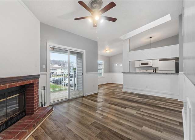 Property at 515 Wharf Ct, Virginia Beach, VA 23462, 2 beds, 1 bath