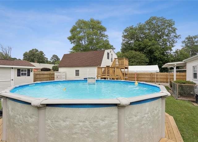Property at 12 Sylvia Ln, Newport News, VA 23602, 3 beds, 2 baths